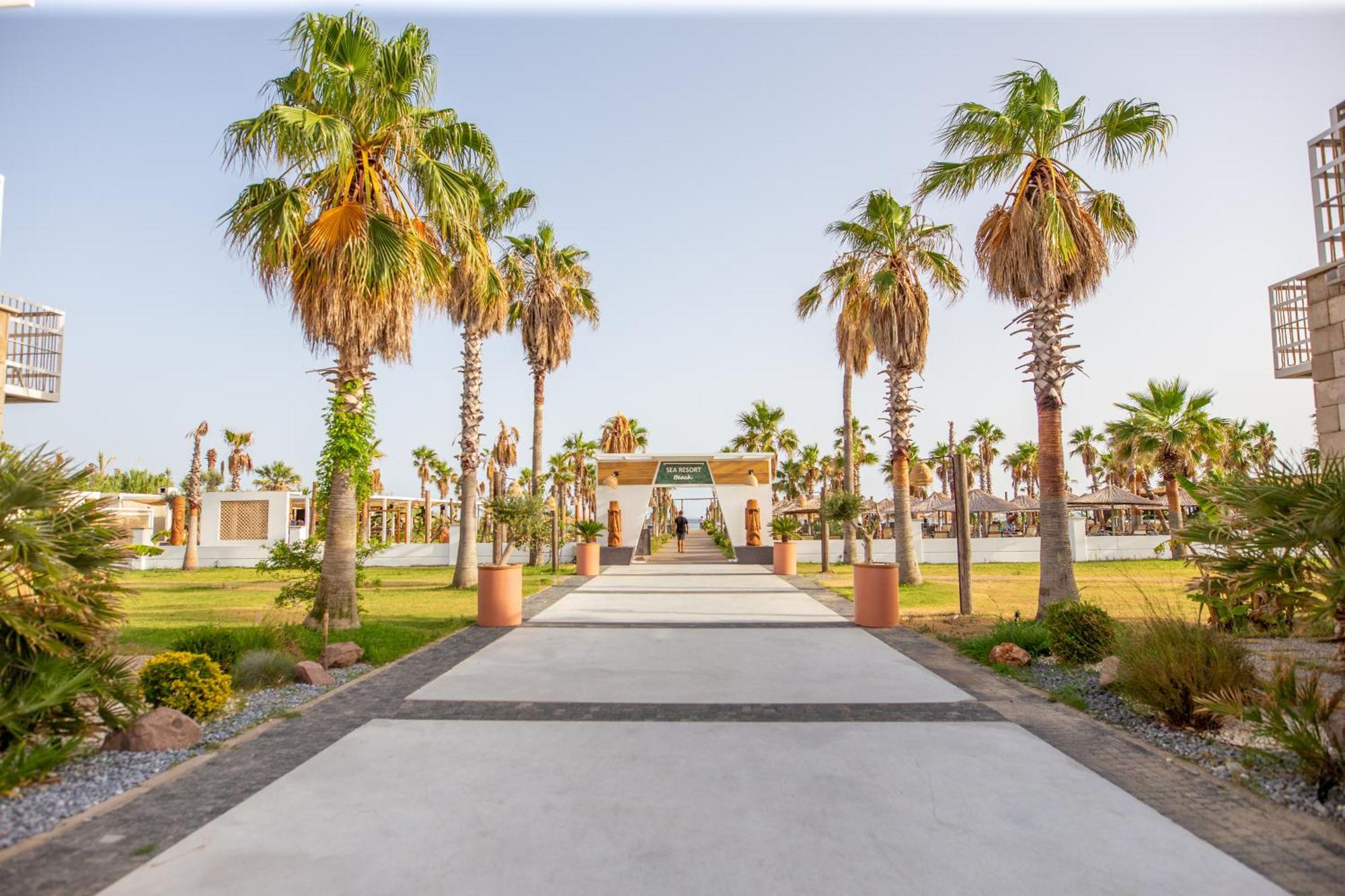 Ayvalik Sea Resort Exterior photo