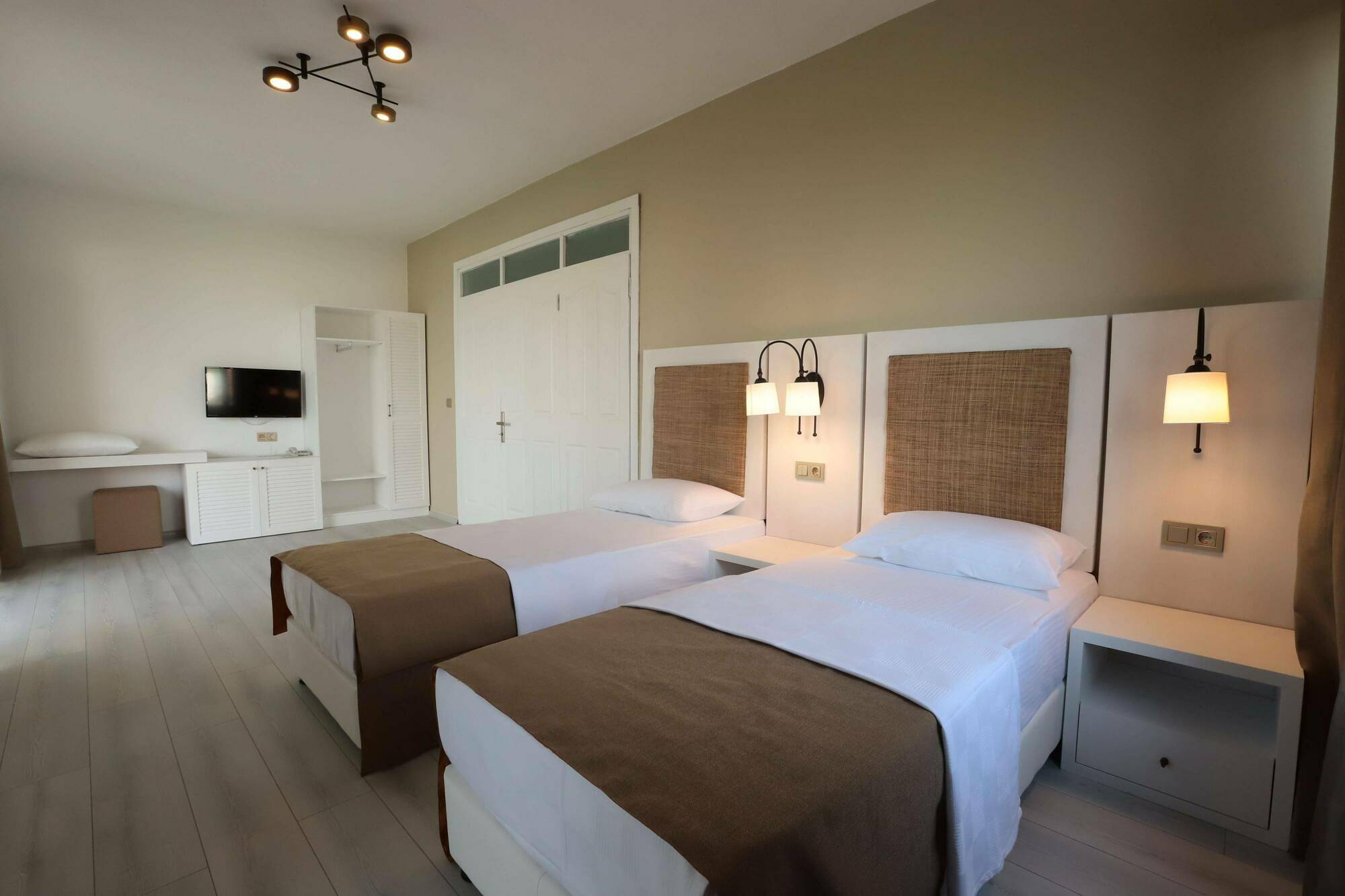 Ayvalik Sea Resort Exterior photo